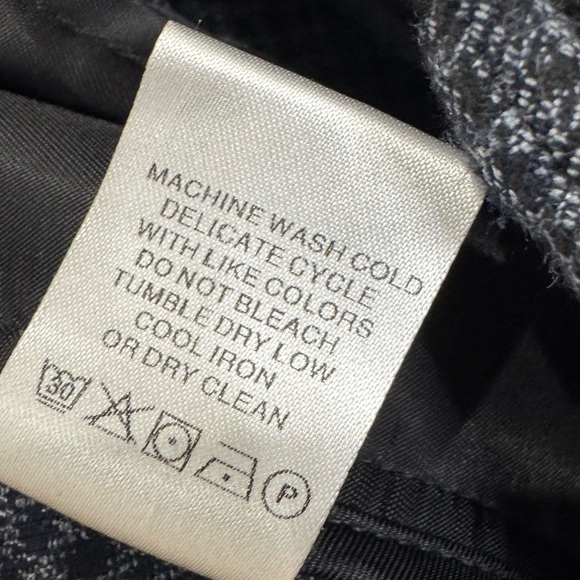 NEW L'Academie The High Waist Pleated Plaid Trouser in dark grey - Picture 9 of 10